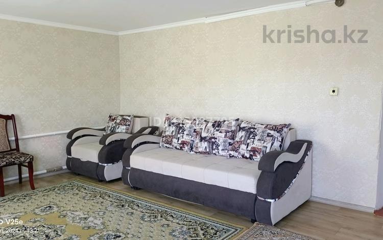 Дом · 4 комнаты · 80 м², Амангельды 39 — Школа Рыкова за 8 000 ₸ в  — фото 2