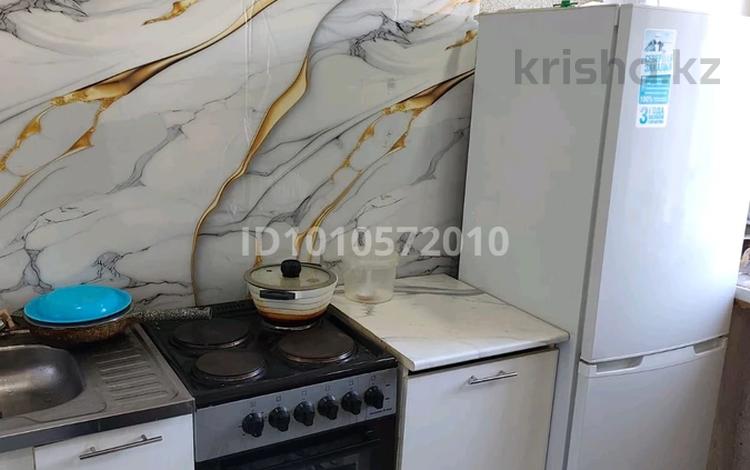 1-комнатная квартира · 34 м² · 4/5 этаж, Керамическая 82 — Таир, алем за 140 000 ₸ в Караганде, Казыбек би р-н — фото 2