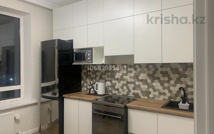 1-комнатная квартира, 40 м², 7/9 этаж помесячно, Туран 55 — Туран - Орынбор