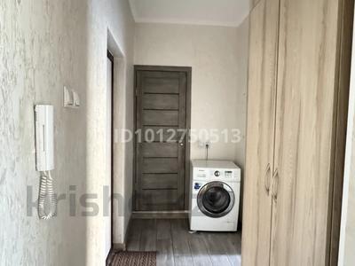 1-бөлмелі пәтер · 40 м² · 4/9 қабат, мкр Аксай-4 27, бағасы: 31 млн ₸ в Алматы, Ауэзовский р-н