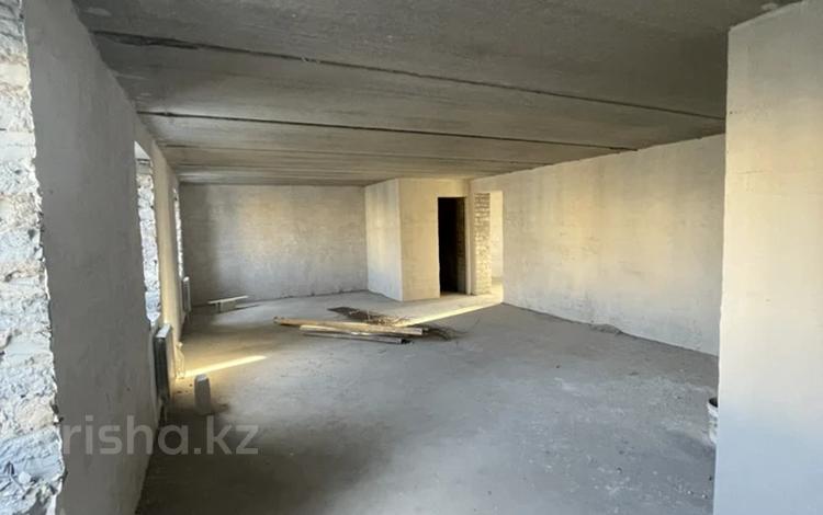 3-комнатная квартира · 60.2 м², Кургальжинское шоссе 22/1 — Горячая цена за 21.2 млн ₸ в Астане, Нура р-н — фото 2