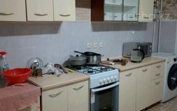 2-комнатная квартира · 60 м² · 2/9 этаж, Кизатова 5Н за 180 000 ₸ в Петропавловске — фото 2