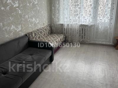 2-комнатная квартира · 45 м² · 3/5 этаж, мкр Юго-Восток, 27й микрорайон 3 — Карбышева 3 за 18 000 ₸ в Караганде, Казыбек би р-н