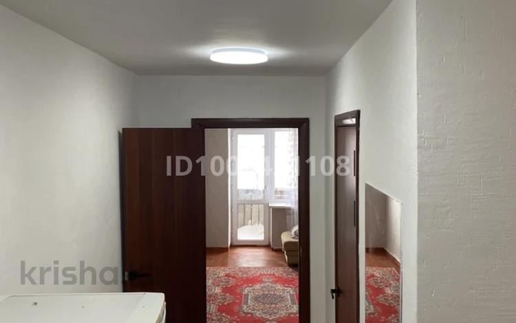 3-бөлмелі пәтер · 60 м² · 4/5 қабат, Пришахтинск, 21й микрорайон 17, бағасы: 130 000 ₸ в Караганде, Алихана Бокейханова р-н — фото 2