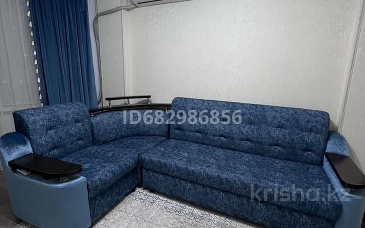 2-комнатная квартира, 64 м², 3/5 этаж помесячно, Мкр. Байтерек 6