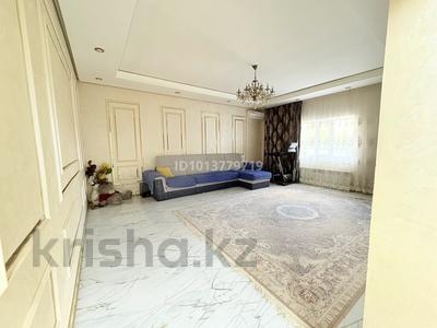 Отдельный дом · 4 комнаты · 120 м² · 7 сот., 11 загородная 28 — Поселок Мирный за 36 млн ₸ в Семее