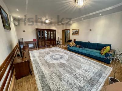 Жеке үй · 5 бөлме · 206 м² · 9 жүзд., Елибаева 30, бағасы: 120 млн ₸ в Туздыбастау (Калинино)