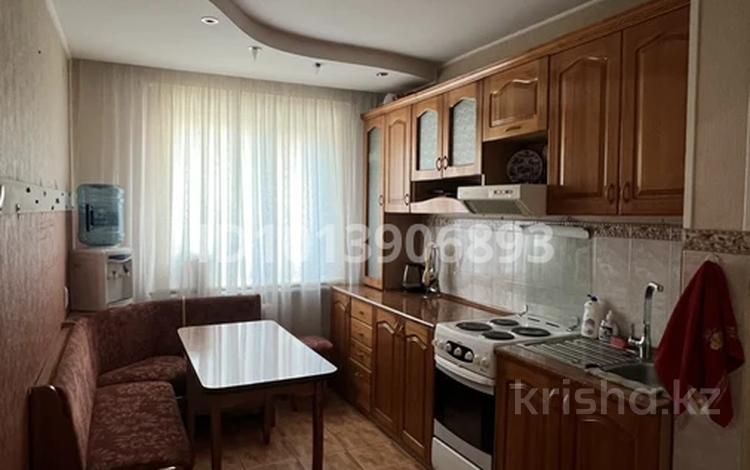 3-бөлмелі пәтер · 65.4 м² · 3/9 қабат, Машхур Жусупа 70, бағасы: 25 млн ₸ в Экибастузе — фото 2
