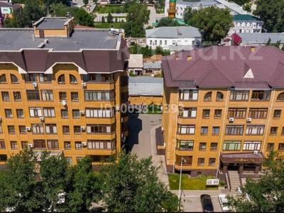 3-бөлмелі пәтер · 160 м² · 5/5 қабат, Козбагарова 19, бағасы: 138 млн ₸ в Семее
