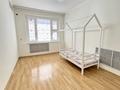 4-комнатная квартира · 91 м² · 5/5 этаж, 15-й мкр 5 за 25.9 млн ₸ в Актау — фото 9