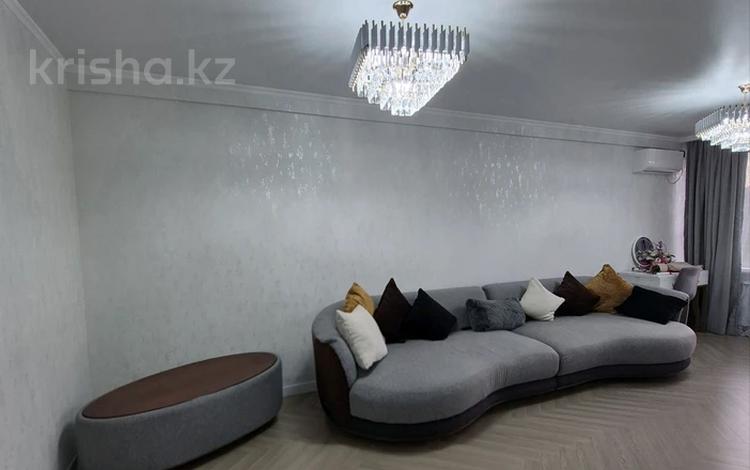 4-бөлмелі пәтер · 110 м² · 5/7 қабат, Илияса Есенберлина 16 — Утепова, бағасы: 77 млн ₸ в Усть-Каменогорске — фото 2
