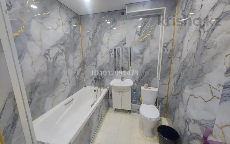 2-бөлмелі пәтер · 50 м² · 2/5 қабат, пр. Мұхтар Әуезова 29, бағасы: 17.5 млн ₸ в Атырау, мкр Жилгородок — фото 2