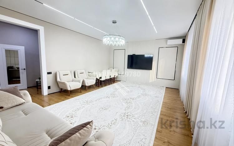 4-комнатная квартира · 148.8 м² · 4/5 этаж, мкр. Алтын орда, Мангилик Ел 30Б — Анвар и Smart Bilim за 69 млн ₸ в Актобе — фото 5