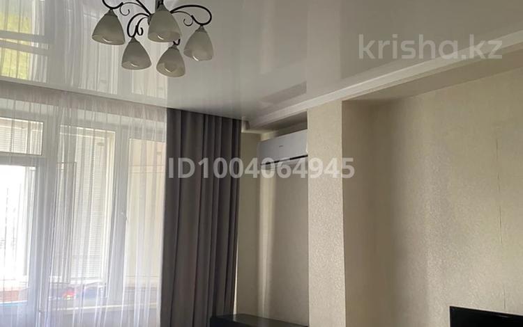 2-комнатная квартира · 63.6 м² · 4/9 этаж, Пр. Есенберлина 6 за 28 млн ₸ в Усть-Каменогорске — фото 2