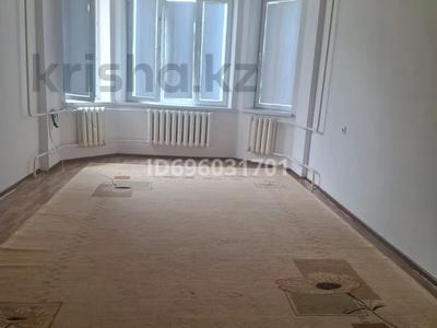 2-комнатная квартира · 65 м² · 4/5 этаж, Мкрн Астана — Дом стоит напротив Президентского парка за 130 000 ₸ в Таразе