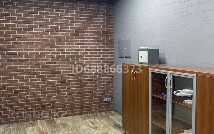 Свободное назначение, офисы, магазины и бутики, салоны красоты · 48 м² за 550 000 ₸ в Алматы, Алмалинский р-н — фото 2