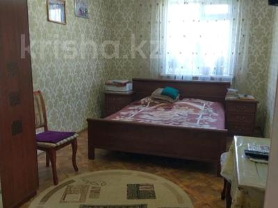 Жеке үй · 3 бөлме · 130 м² · 5 жүзд., Б-р.Жубановых 192, бағасы: 25 млн ₸ в Актобе