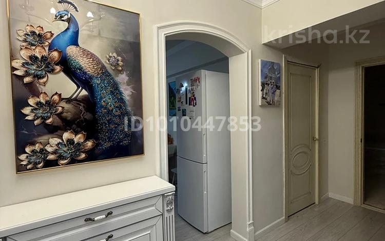 3-бөлмелі пәтер · 94 м² · 4/5 қабат, 4 пер Капал 2 В, бағасы: 28 млн ₸ в Таразе — фото 2