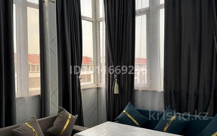 2-комнатная квартира · 38 м² · 10/10 этаж, Куаныша Толеметова 50/6 за 20 млн ₸ в Шымкенте, Абайский р-н — фото 2