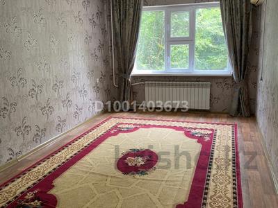 2-бөлмелі пәтер · 54 м² · 2/5 қабат, 16-й микрорайон, 16-й микрорайон 23 — Напротив дк фосфорника, бағасы: 160 000 ₸ в Шымкенте, Аль-Фарабийский р-н