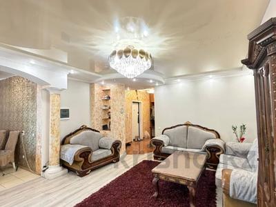 4-комнатная квартира · 156 м² · 14/20 этаж, Кенесары 65 за 65 млн 〒 в Астане, р-н Байконур