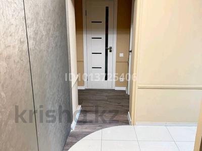 2-бөлмелі пәтер · 60 м² · 1/9 қабат, мкр Мамыр-2 18, бағасы: 270 000 ₸ в Алматы, Ауэзовский р-н