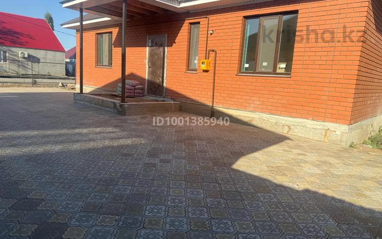 Отдельный дом · 5 комнат · 155 м² · 5 сот., мкр Жулдыз — Медеу 6/1 за 38 млн 〒 в Уральске — фото 25