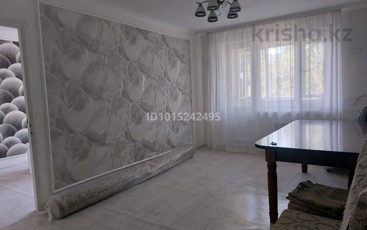 2-комнатная квартира · 44 м² · 5/5 этаж, мкр Самал 24 за 130 000 ₸ в Таразе — фото 2