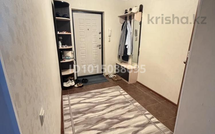 1-комнатная квартира · 47 м² · 5/9 этаж, мкр 12 52 — Рядом тд Аида за 14.5 млн ₸ в Актобе — фото 2