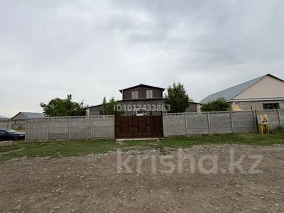 Жеке үй · 4 бөлме · 180 м² · 10 жүзд., Әлкей марғұлан 14, бағасы: 40 млн ₸ в Таразе