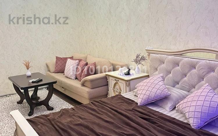 1-бөлмелі пәтер · 47 м² · 4/14 қабат, 17-й мкр, 17 мкрн 7], бағасы: 2 500 〒 в Актау — фото 2