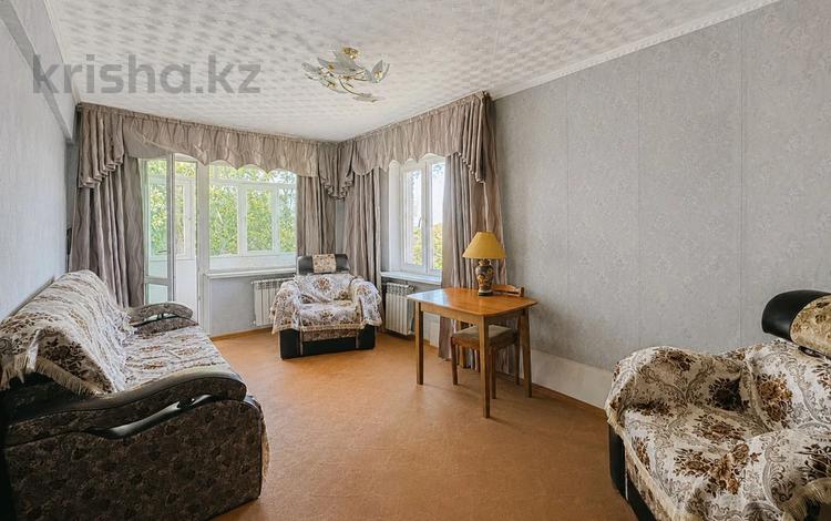 2-комнатная квартира · 42 м² · 3/5 этаж, Карла Маркса за 6 млн ₸ в Шахтинске — фото 2