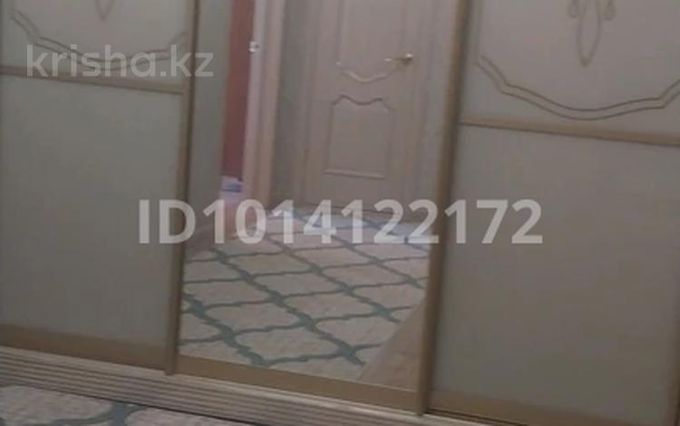 1-комнатная квартира · 60 м² · 5/6 этаж, мкр 12 32 за 18 млн ₸ в Актобе — фото 2