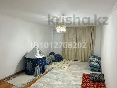 2-комнатная квартира · 60 м² · 1/5 этаж, мкр Нурсая 107 за 25 млн ₸ в Атырау