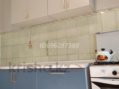 Жер үй мен саяжайлар в Алматы: Жеке үй · 4 бөлме · 100 м², мкр Курамыс, Ул. Уржар 38 В, бағасы: 250 000 〒 Жеке үй · 4 бөлме · 100 м², мкр Курамыс, Ул. Уржар 38 В, бағасы: 250 000 〒 в Алматы, Наурызбайский р-н