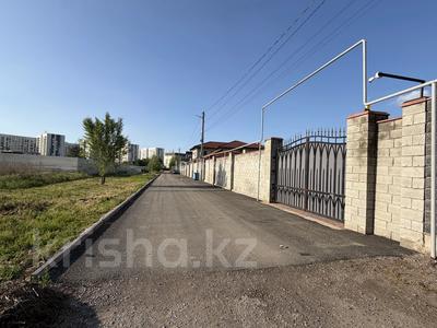 Жеке үй · 3 бөлме · 90 м² · 6 жүзд., Кастеева, бағасы: 65 млн ₸ в Алматы, Медеуский р-н