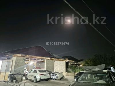Отдельный дом · 3 комнаты · 65 м² · 8 сот., Асылбекова 12 — Гагарина Асылбекова за 35 млн ₸ в Шымкенте