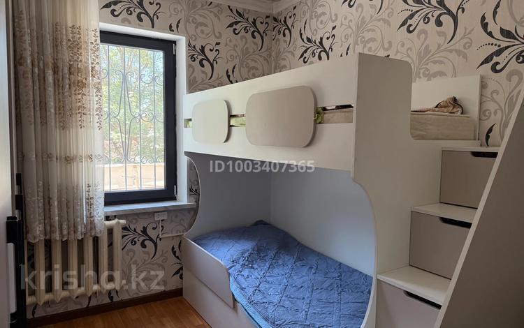 3-комнатная квартира · 65 м² · 2/5 этаж, мкр Малый Самал 70 за 35 млн ₸ в Шымкенте, Туран р-н — фото 2
