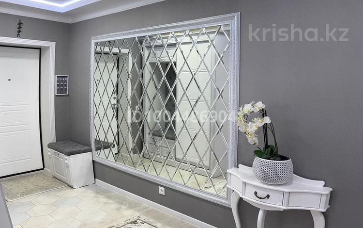 2-комнатная квартира · 93 м² · 3/5 этаж, мкр. Алтын орда, Батыр 2 9/5 корпус 2 за 42 млн ₸ в Актобе — фото 11
