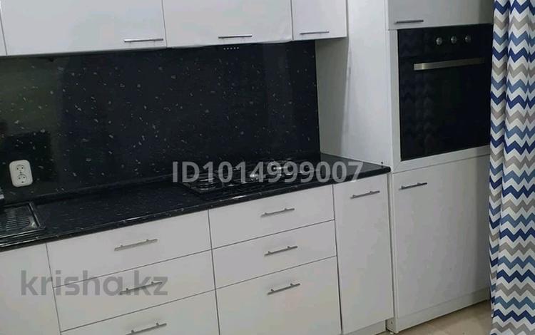 2-комнатная квартира · 64 м² · 3/5 этаж, 5-й микрорайон, 5 микр 12 за 200 000 ₸ в Костанае — фото 2