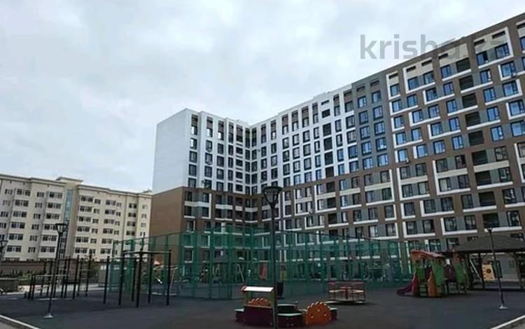 3-комнатная квартира, 95 м², 9/12 этаж, Шамши Калдаякова 17 — Сарыкол за 38.6 млн 〒 в Астане, Алматы р-н — фото 2