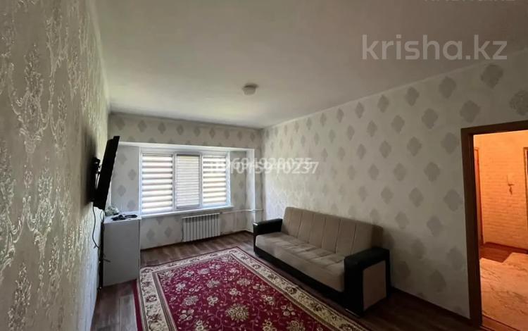 2-комнатная квартира · 67.3 м² · 5/5 этаж, мкр Алтай-1, Беринга 46 — Алтай базар за базаром за 280 000 ₸ в Алматы, Турксибский р-н — фото 6