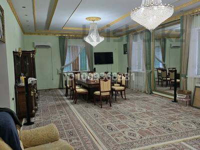 Отдельный дом · 7 комнат · 268 м², пгт Балыкши, Жанша Досмухабетов 36а за 500 000 〒 в Атырау