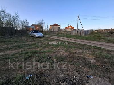 Жер телімдері в Восточно-Казахстанской обл.: Жер телімі · 10 сотық, Куленовка Энтузиастов 4, бағасы: 20 млн 〒 Жер телімі · 10 сотық, Куленовка Энтузиастов 4, бағасы: 20 млн 〒 в Усть-Каменогорске
