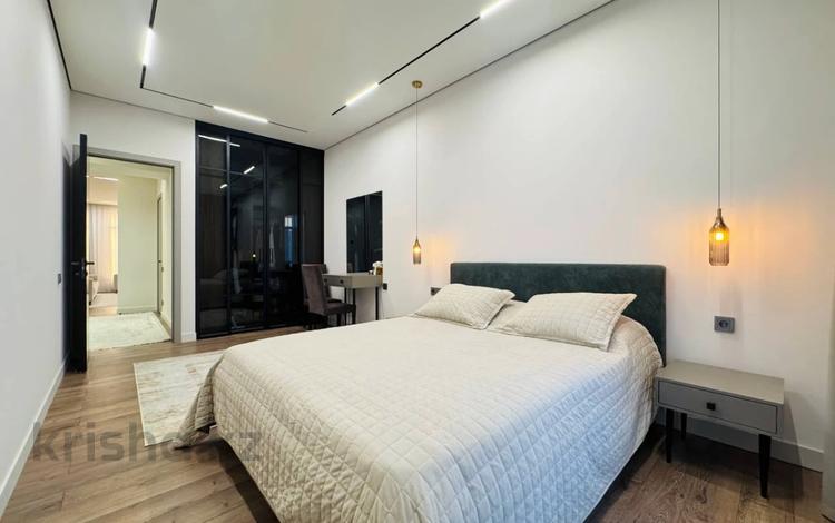 4-комнатная квартира · 140 м² · 9/10 этаж, Е-34 за 98 млн ₸ в Астане, Нура р-н — фото 16