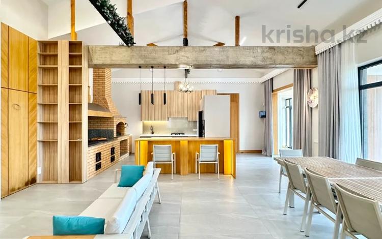 Отдельный дом · 4 комнаты · 150 м² · 18 сот., Ахмадьярова 63 — Аль-Фараби/Сейфуллина за 450 млн ₸ в Алматы, Медеуский р-н — фото 2