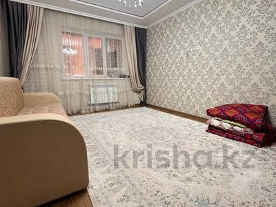 2-комнатная квартира, 65.3 м², 1/5 этаж, Астана 15 за ~ 22.8 млн 〒 в Уральске