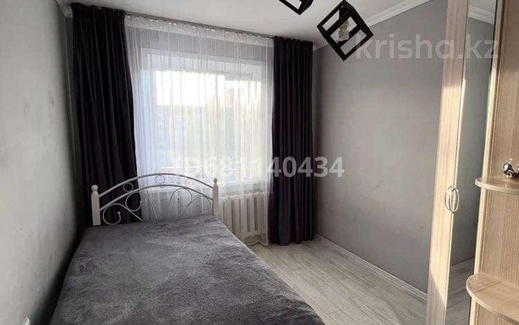 5-бөлмелі пәтер · 93.3 м² · 3/10 қабат, мкр Юго-Восток, Мкр Гульдер 2 12, бағасы: 39 млн ₸ в Караганде, Казыбек би р-н — фото 2