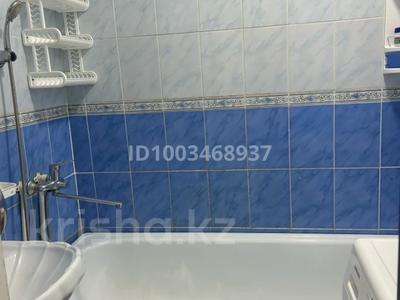 4-комнатная квартира · 90 м² · 3/3 этаж, Тусупбекова 21 — МЖК за 200 000 〒 в Жезказгане