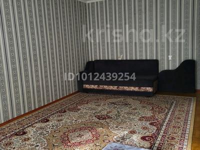 3-комнатная квартира · 67 м² · 1/5 этаж, мкр Аксай-3 за 42 млн ₸ в Алматы, Ауэзовский р-н